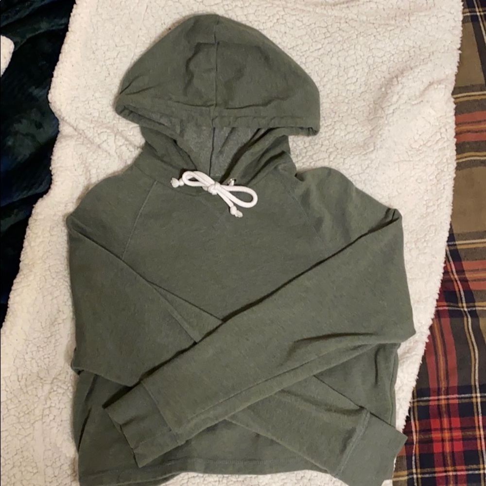 army green crop top hoodie
